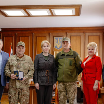 Підполковника 10 ОГШБ «Едельвейс» Михайла Тарасова нагороджено медаллю “За заслуги перед Прикарпаттям”