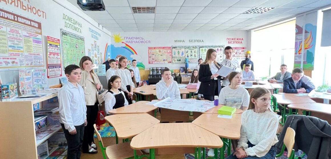 У Рожнівському ліцеї на Косівщині відкрили Клас безпеки