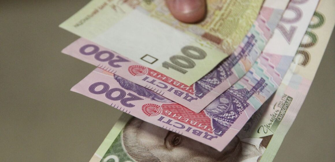Мешканцям Прикарпаття повернули понад 25 тисяч гривень за неякісний товар