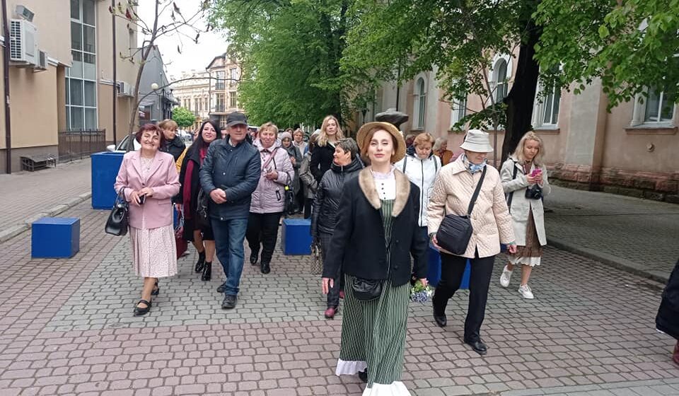 В Івано-Франківську провели костюмовану екскурсію середмістям