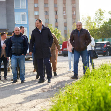 Вівторок як маленька п’ятниця: відтепер мікрорайони Івано-Франківська міські чиновники інспектуватимуть не у п’ятницю, а по вівторках