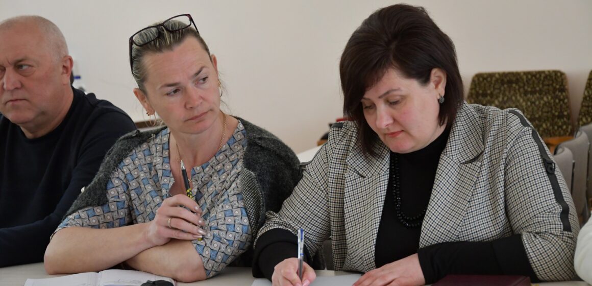 У Рогатині відбулося перше засідання Ради з питань внутрішньо переміщених осіб