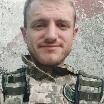 Під час ворожого обстрілу на Донбасі загинув Василь Івасів із Комарова Галицької громади