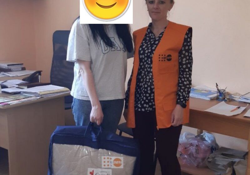 Жінки Калущини отримали “набори гідності” від Фонду Народонаселення ООН в Україні
