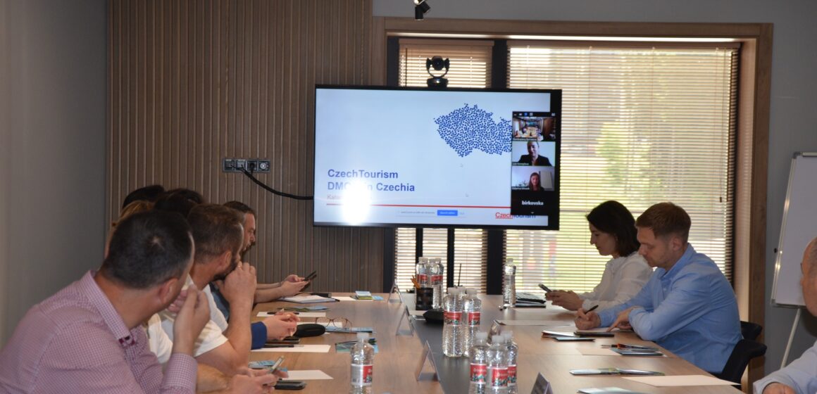 На Івано-Франківщині працюватимуть над створенням організації з маркетингу туристичної дестинації