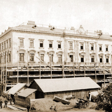 Станиславів будується