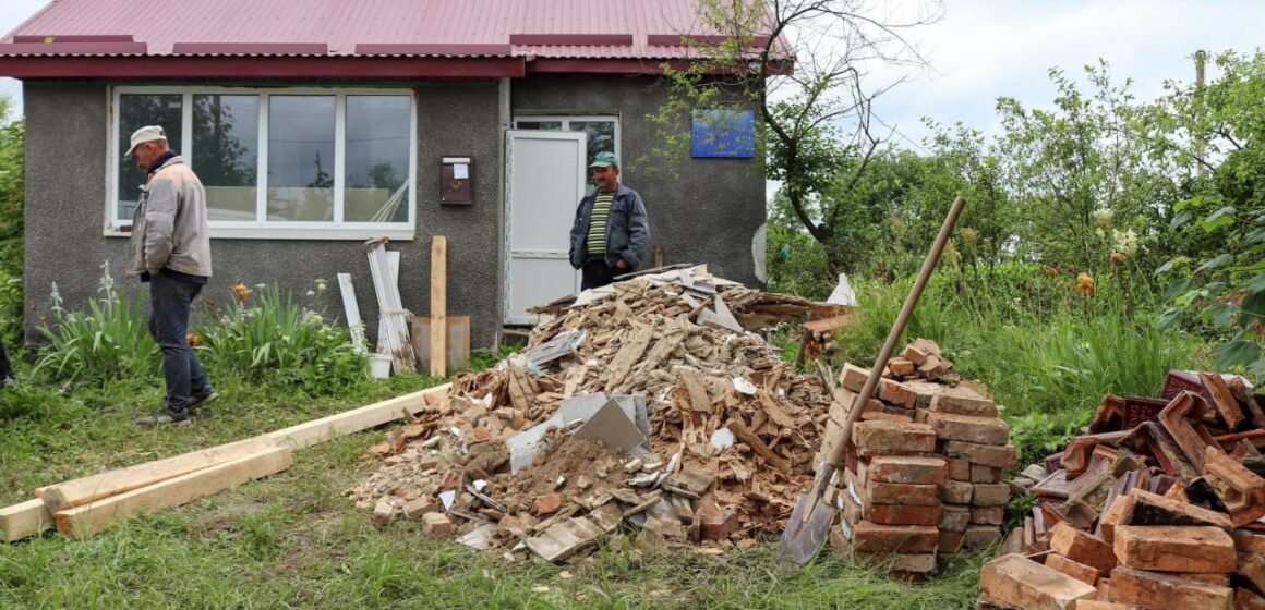 У Середньому Бабині Калуської громади відновили ремонт приміщення ФАПу