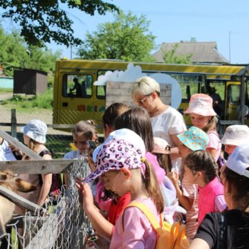 У Коломийській громаді навіть улітку працює резиденція святого Миколая