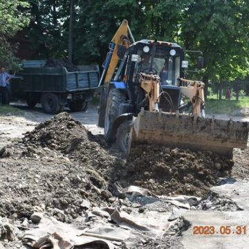 Завершено роботи із заміни магістральної тепломережі на вул. Карпатській