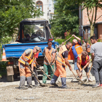 Дочекались: на вулиці Покутській тривають ремонтні роботи (ФОТО)