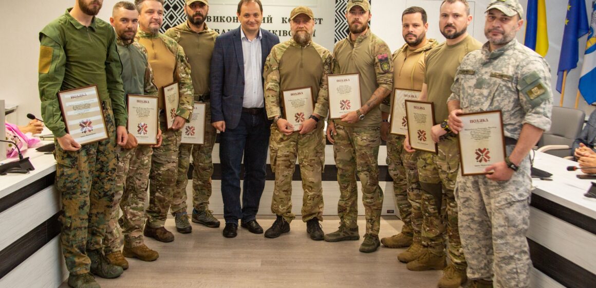 В Івано-Франківську відзначили тренерів із підготовки підрозділів ЗСУ