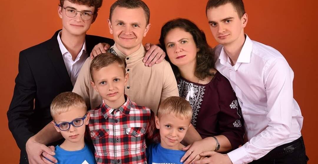 24 родини із Калуської громади взяли участь у фотоакції «Родина в об’єктиві»