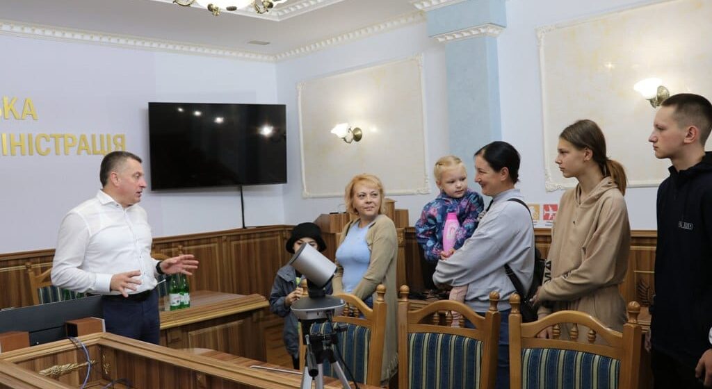 Дві родини полеглих прикарпатських військових протягом тижня відпочиватимуть у горах