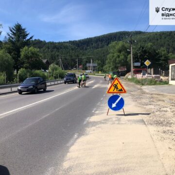 Ситуація на дорогах Івано-Франківщини під час стихії: відомі основні руйнування