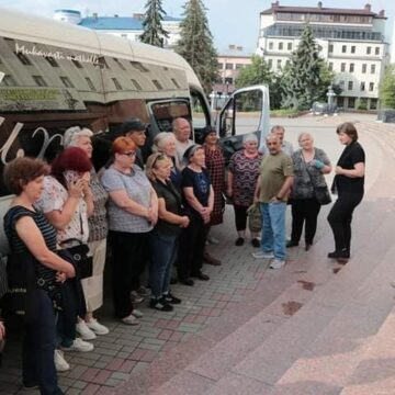 Родини полеглих захисників відправилися на екскурсію у межах проєкту “Турбота про родину Героя”