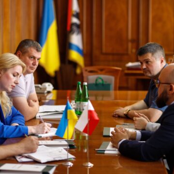 Франківщина – одна з восьми областей країни, де працюватиме «Польський сервіс відбудови України»
