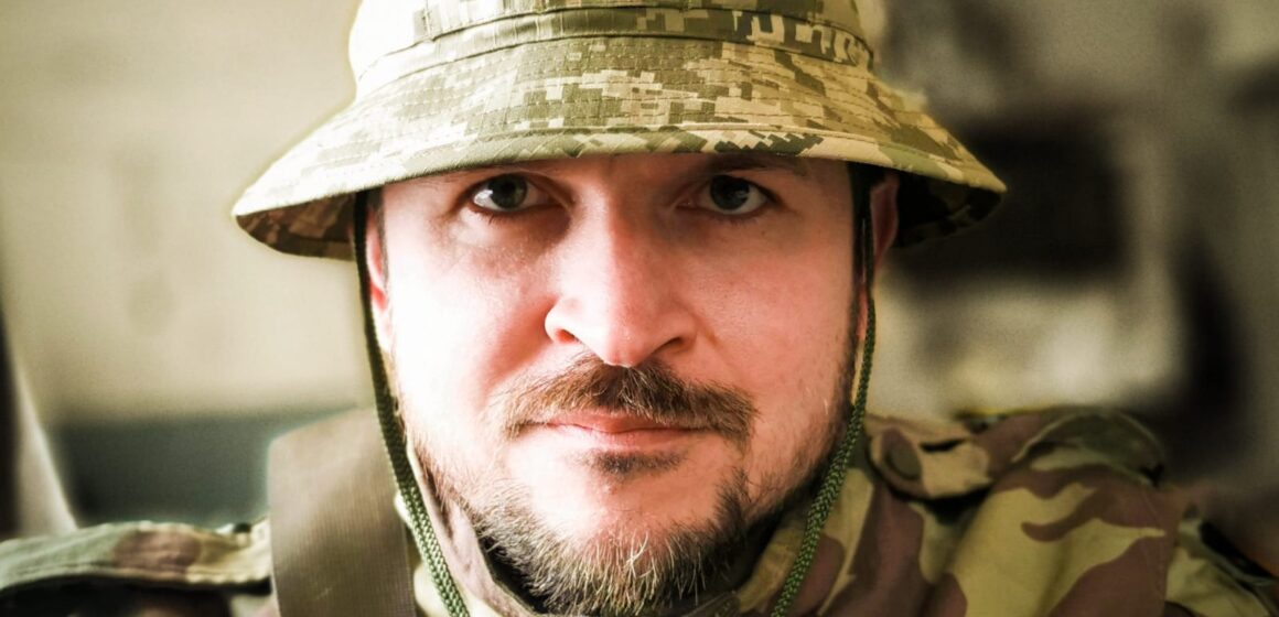 «Тут воюють усі за власним бажанням», – як айтішник Дикий командує взводом у складі 102 бригади ТрО