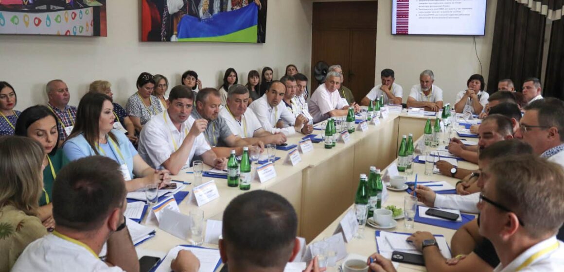 У Калуші обговорили проблемні питання адаптації та інтеграції переселенців в життя громади