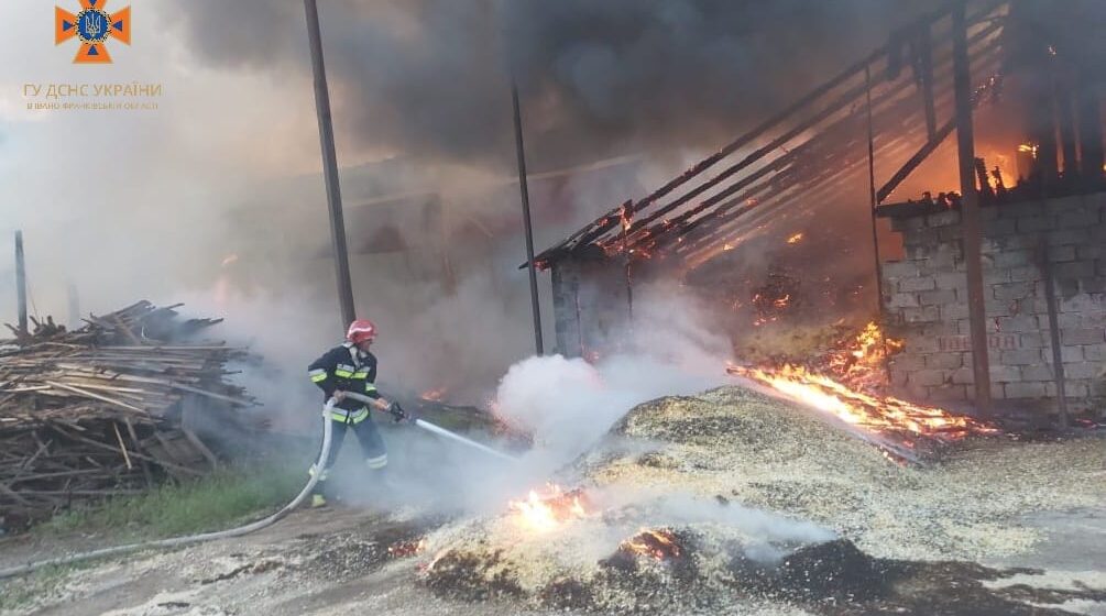 На Верховинщині горів деревообробний цех