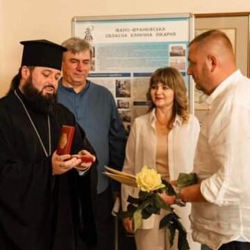 Калуського лікаря нагородили церковною відзнакою