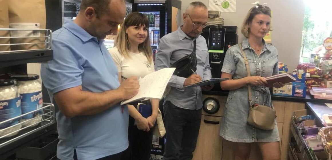 В Івано-Франківську під час чергового рейду у підприємців виявили сімох неоформлених “стажерів”