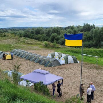 У Бурштинській громаді стартував наметовий табір