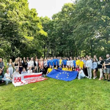Діти з Тисменицької громади побували у Міжнародному молодіжному таборі у місті Зост від Erasmus+