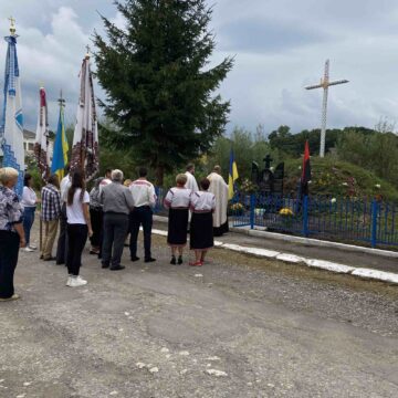 З нагоди ювілею у Путятинцях на Рогатинщині освячено новий пам’ятний знак