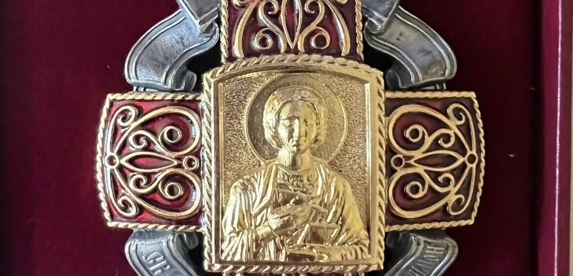 Завідувачку кафедри онкології Івано-Франківського НМУ, професорку Анну Крижанівську нагороджено відзнакою святого Пантелеймона