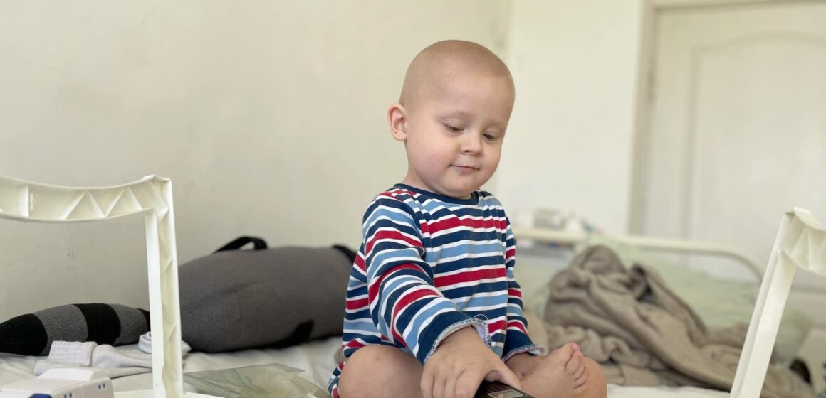 Хірурги сформували новий сечовий міхур дворічному хлопчику з Франківська, який поборов онкологію