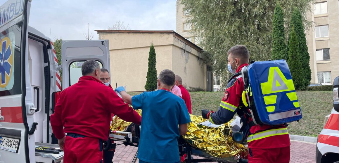 Чотирьох постраждалих внаслідок пожежі нафтопродукту на Надвірнянщині евакуювали на лікування до Німеччини