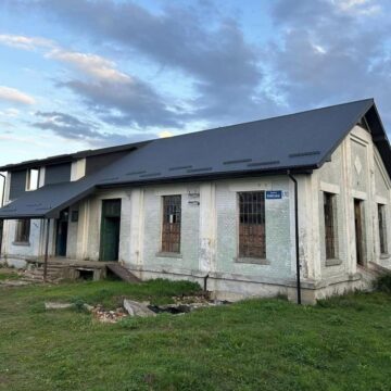 У Калуші тривають роботи з реставрації приміщення колишньої водонапірної станції «Хотінь» під реабілітаційний центр для ветеранів «4.5.0. Прикарпаття» (ФОТО)