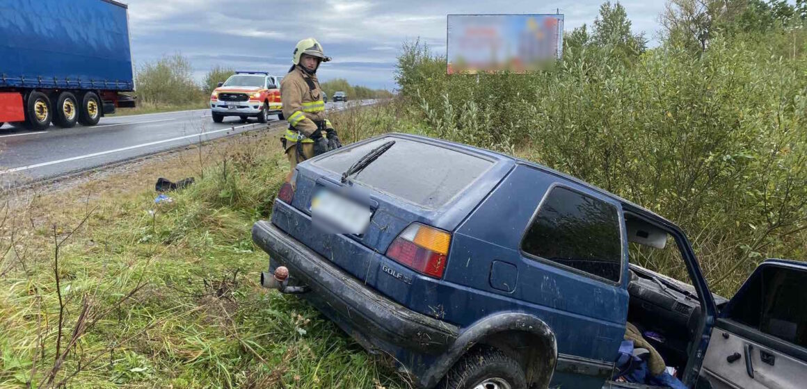 У ДТП на Коломийщині загинула пасажирка автомобіля, водійка у лікарні