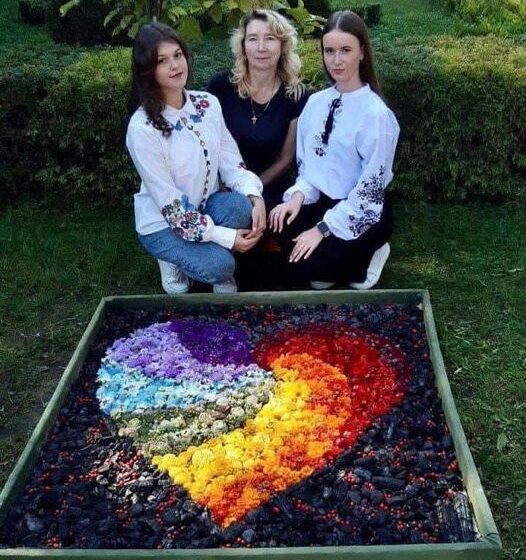 Вихованки Івано-Франківської дитячої екологічної станції перемогли на Всеукраїнському конкурсі з флористики та фітодизайну