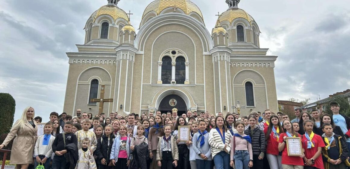 90-річчя спільноти «Українська молодь — Христові» відзначили у калуському храмі святого Архистратига Михаїла