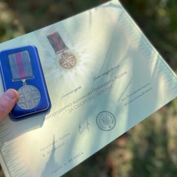 Калушанина нагороджено відзнакою Президента України «За оборону України»