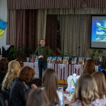 Франківські ліцеїсти вшанували пам’ять загиблих захисників із громади