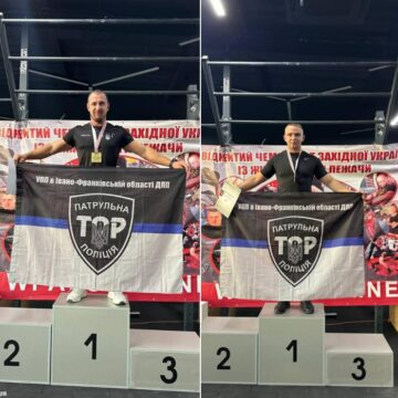 Івано-Франківські патрульні вибороли призові місця на чемпіонаті з класичного жиму штанги лежачи