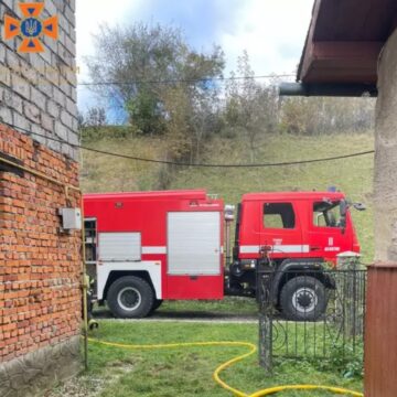 Вогнеборці ліквідували пожежу житлового будинку в Делятині