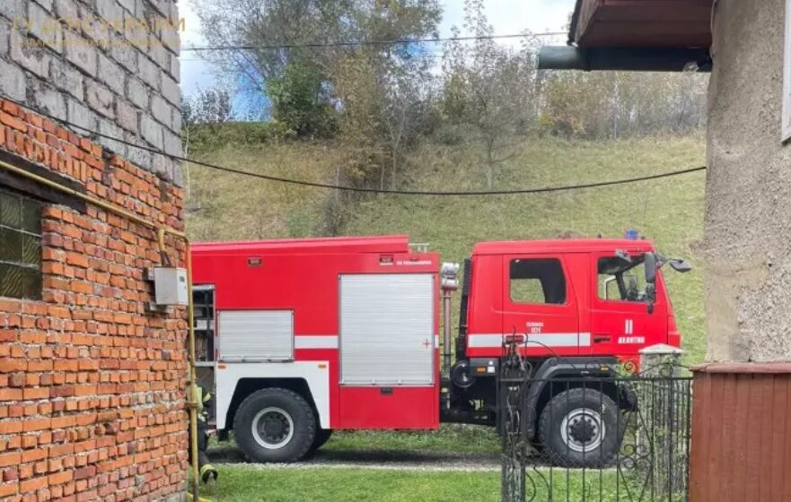 Вогнеборці ліквідували пожежу житлового будинку в Делятині