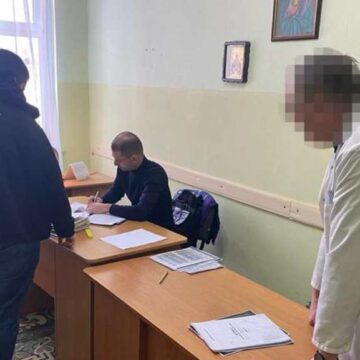 На Прикарпатті судитимуть двох психіатрів, які допомагати «вирішити питання» щодо ухилення від мобілізації