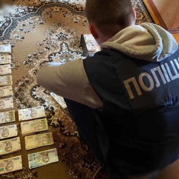 На Івано-Франківщині викрили чергову шахрайську схему виманювання коштів через соцмережі