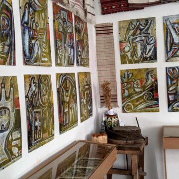 У Снятині відкрили персональну виставку народного художника України Василя Семенюка