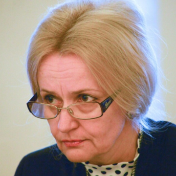 Мовний скандал: Львівська політехніка звільнила Ірину Фаріон, СБУ відкрила кримінальне провадження, екснардепка йде до суду