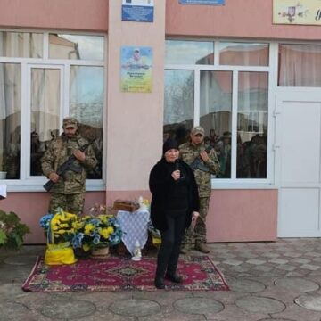 У Гостові відкрили меморіальну дошку загиблому воїну Михайлові Дікаєву (ФОТО)