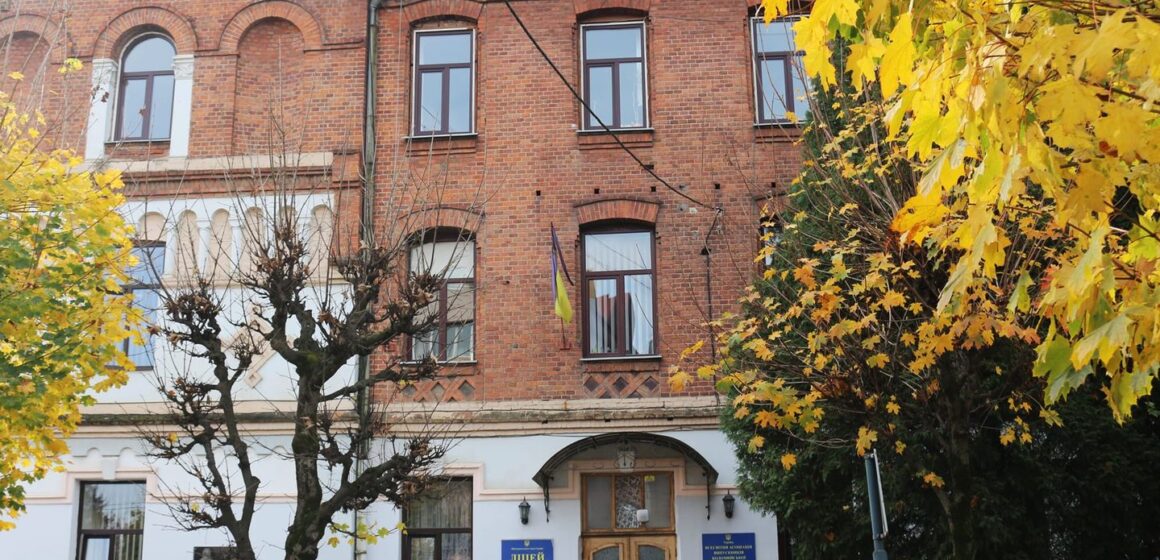 Коломийській гімназії імені Михайла Грушевського хочуть повернути історичну назву