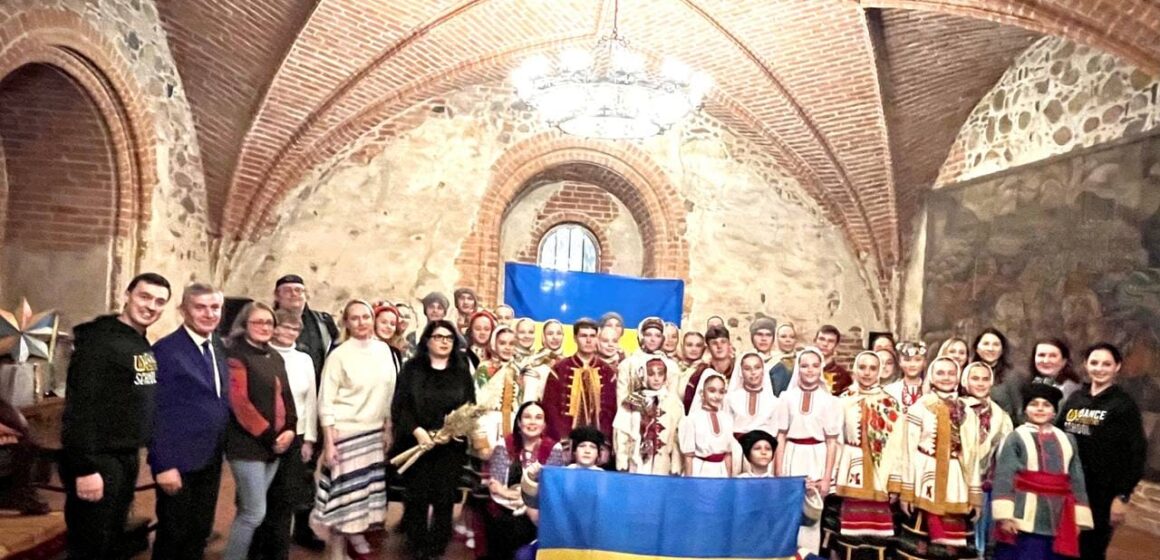 Колядують у Литві і Фінляндії: калушани вирушили у концертний тур «Різдво з Україною»  (ФОТО)