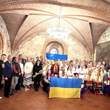 Колядують у Литві і Фінляндії: калушани вирушили у концертний тур «Різдво з Україною»  (ФОТО)