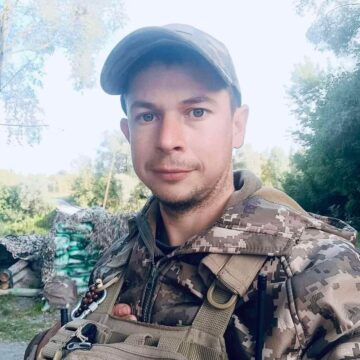 Прикарпатців просять підтримати петицію про присвоєння звання Герой України загиблому воїну Тарасу Петришину