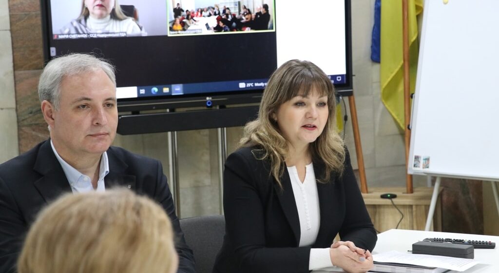 На Івано-Франківщині реалізовуватиметься проєкт «Турботливі родини для 1000 дітей»